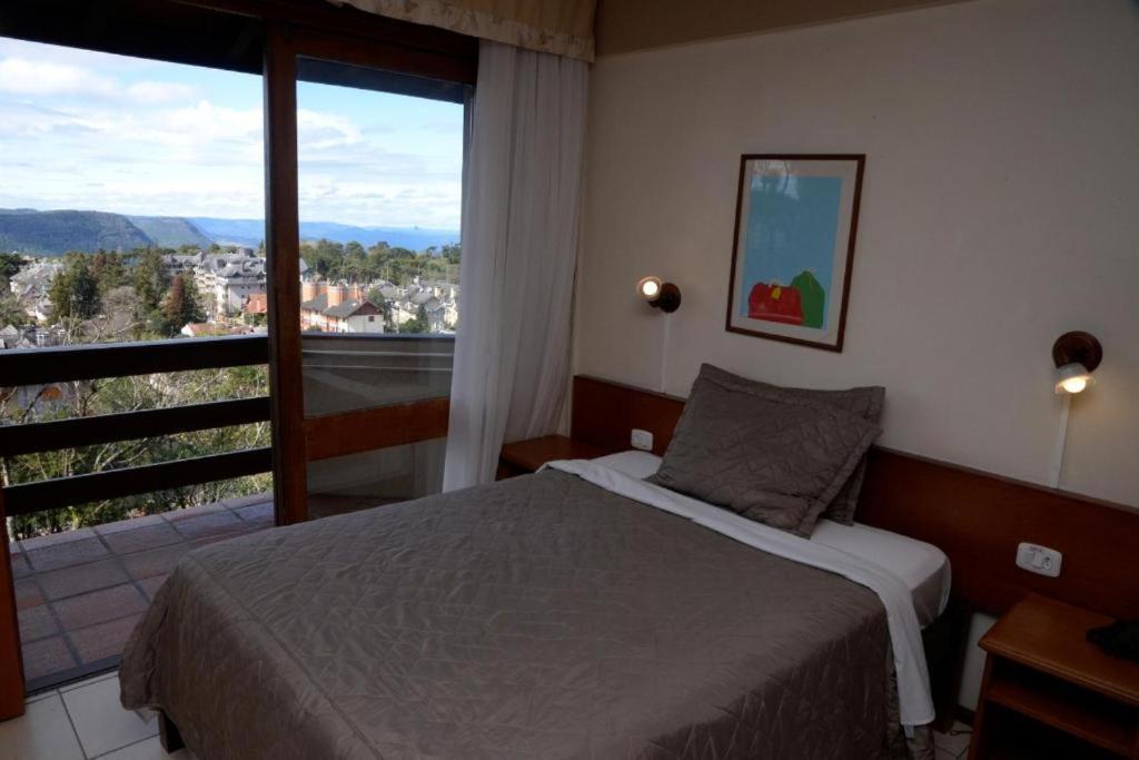 Apartamento Pousada Do Serrano Gramado Exterior foto